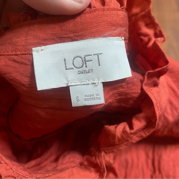 Loft Women’s Long Sleeve Peasant Blouse Ruffles Button Up Rust Orange Size Small - Picture 6 of 7